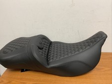 Saddlemen Roadsofa HC Honeycomb 2-Up Seat For Harley Touring 08-25 Heated picture