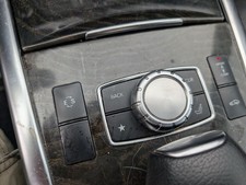 Audio Equipment Radio 212 Type E350 Console Fits 14-15 MERCEDES E-CLASS 1142047 picture