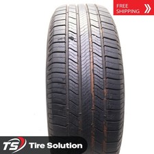 Set of 2 Used 235/65R18 Michelin Defender 2 - 106H - 9.5-10/32 picture