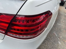 14 16 Mercedes E350 W212 OEM Rear Right Tail Light Assembly Quarter Mounted picture