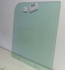 1995-2005 CHEVY CAVALIER FRONT RIGHT PASSENGER SIDE DOOR GLASS picture