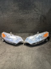 2010-2011 Honda Insight Halogen Headlight Lamp Pair Set picture