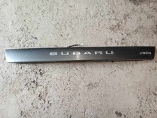 03-05 SUBARU FORESTER TRUNK LID MOLDING PANEL TRIM AWD USED OEM Q0867 picture