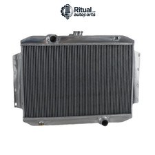 Aluminum Radiator for 1961-1962 International C100 C132 & 1963-1964 C1000 C1200 picture