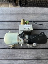 Factory Convertible Hydraulic Pump Top Roof Lift Motor Assy for 04-11 Saab 9-3  picture