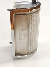 1985 -  1989 Lincoln Town Car Used RH Parking Lamp / Turn Signal assembly picture