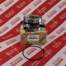 (43570-60031) Genuine Toyota/Lexus FR Wheel Bearing LH/RH w/ O-Ring picture