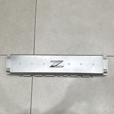 2003-2008 Nissan 350z Rear Upper Strut Bar Cover OEM picture