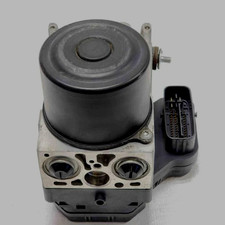 2004-2007 Toyota Highlander FWD ABS Hydraulic Brake Pump Module OEM/Wrnty picture