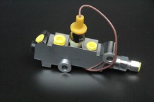 Chrome Universal GM/Ford/Mopar Disc / Disc Brake Proportioning Valve PV4 picture