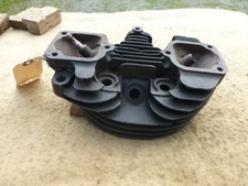 O.E.M. HARLEY DAVIDSON IRONHEAD SPORTSTER 1000 REAR CYLINDER HEAD    16465-73A picture