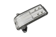 Genuine GM Front Passenger Side Clearance Lamp 84468924 picture