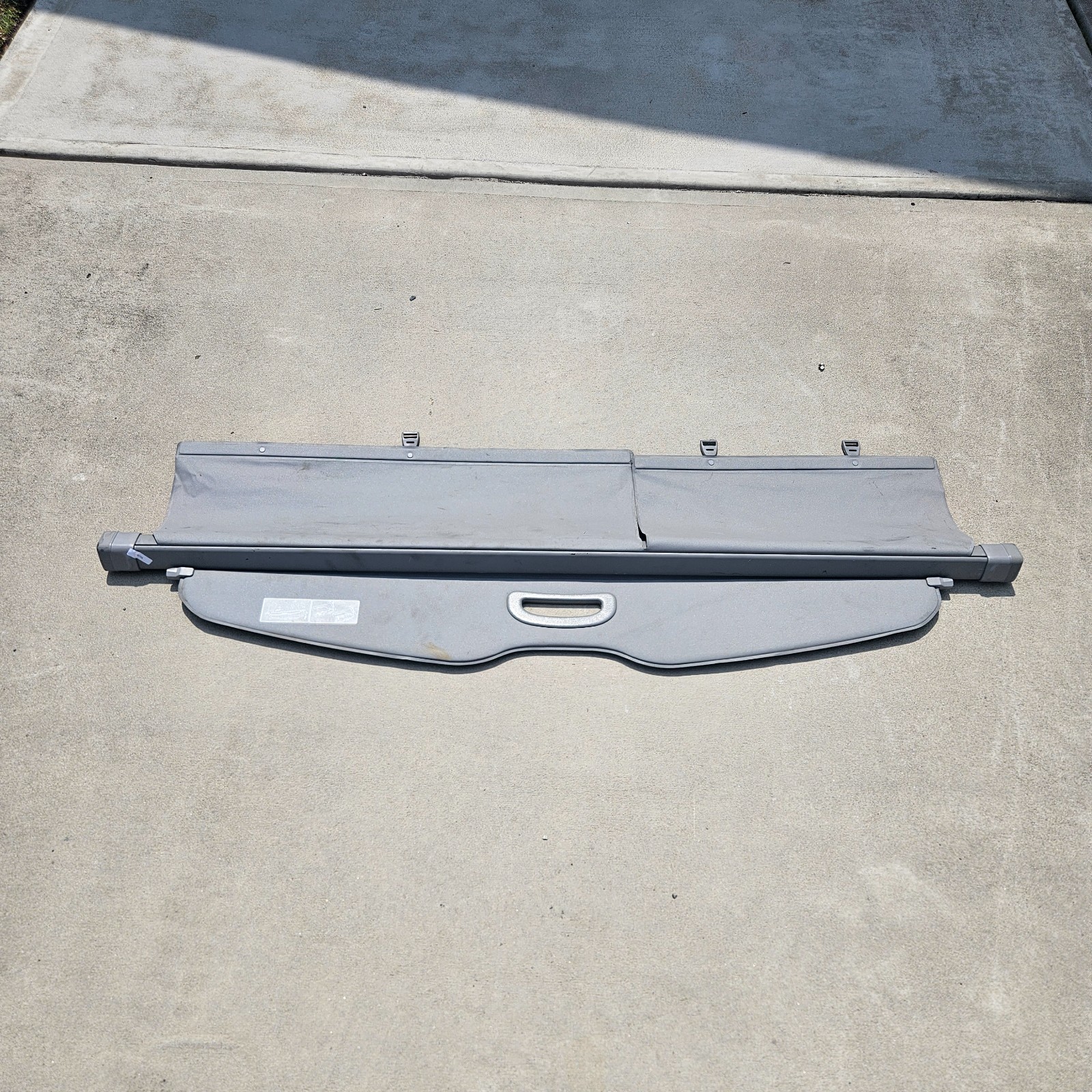 08-13 TOYOTA HIGHLANDER CARGO COVER PRIVACY SHADE Grey