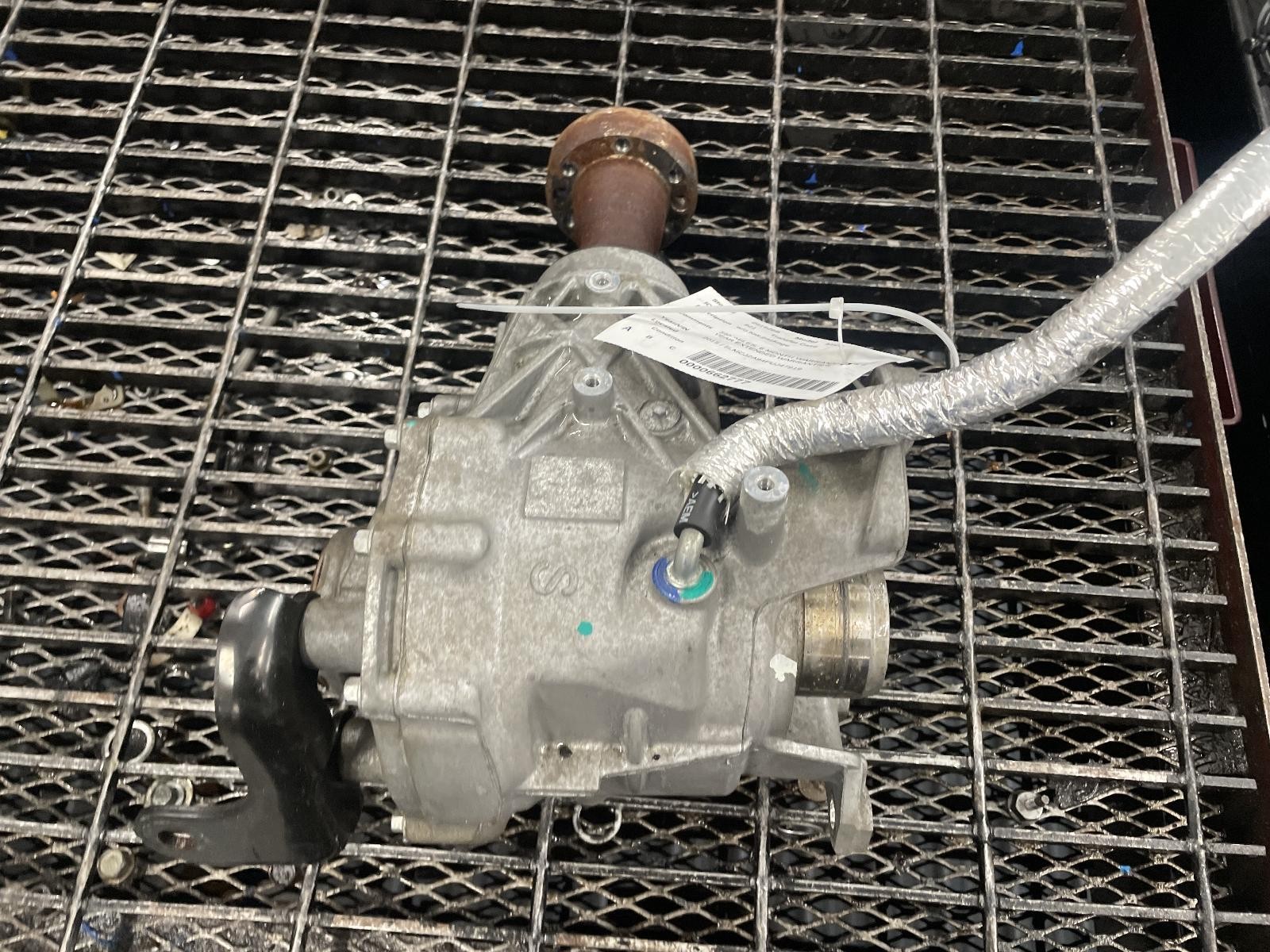 '15-'19 LINCOLN MKC Transfer Case w/o tow 56k miles OEM 6 Month Wnty