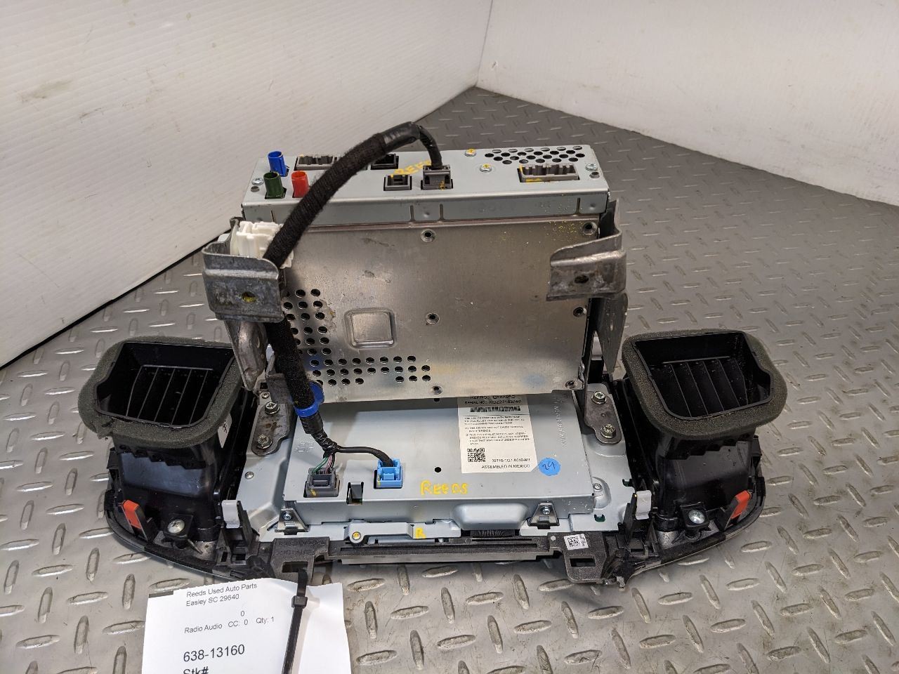 Audio Equipment Radio Fits 19-23 PASSPORT 1161204