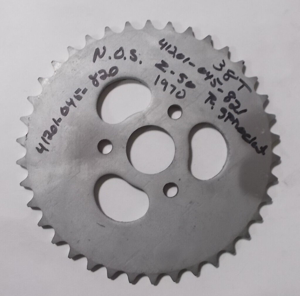 NOS 1968-70 Honda Z50A K0 38T Rear Drive Sprocket OEM (41201-045-821)    (LOC?)