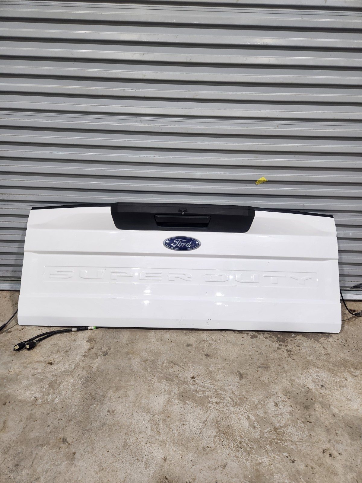 23-26 SUPER DUTY F250 Tailgate WHITE New Take Off Ford Painted Tail Gate OEM 23-26 SUPER DUTY F250 Tailgate WHITE New Take Off Ford Painted Tail Gate OEM