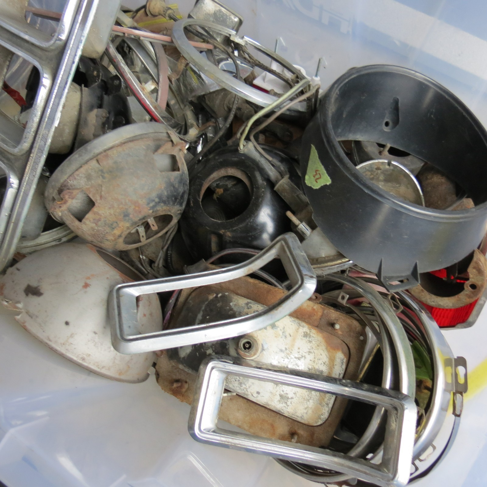 ORIGINAL 1965-70 MUSTANG original parts, bezels, bulb, housing, rings ORIGINAL 1965-70 MUSTANG original parts, bezels, bulb, housing, rings