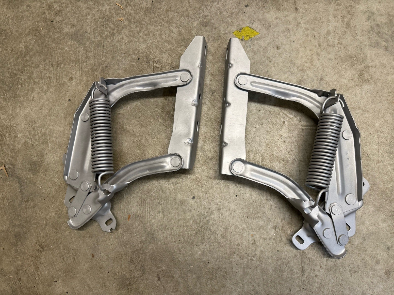 1973-1979 73-79 Ford Truck 78 79 Bronco Hood Hinges Springs Brackets Sandblasted