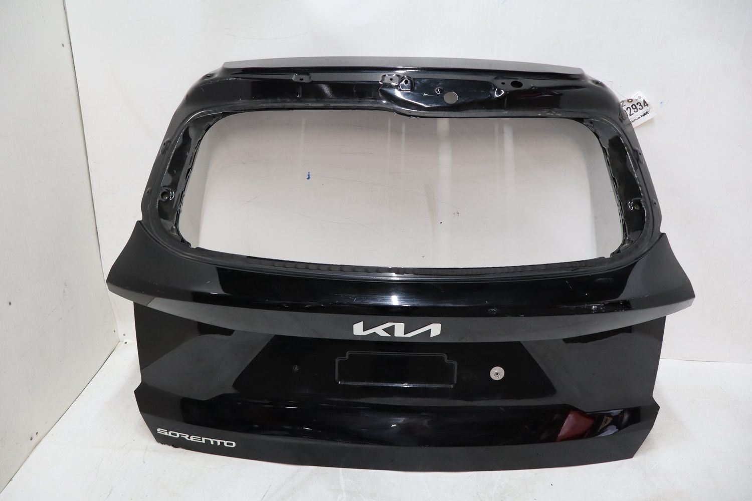 2024 KIA SORENTO Trunk/decklid Black Shell Only W/scratches Gas Power Liftgate