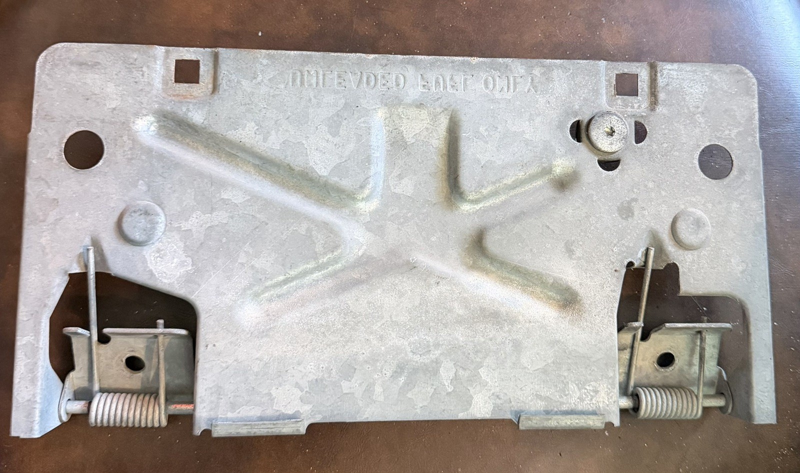 1980 1989 1992 CADILLAC Fleetwood BROUGHAM REAR LICENSE PLATE GAS DOOR LOCKING 
