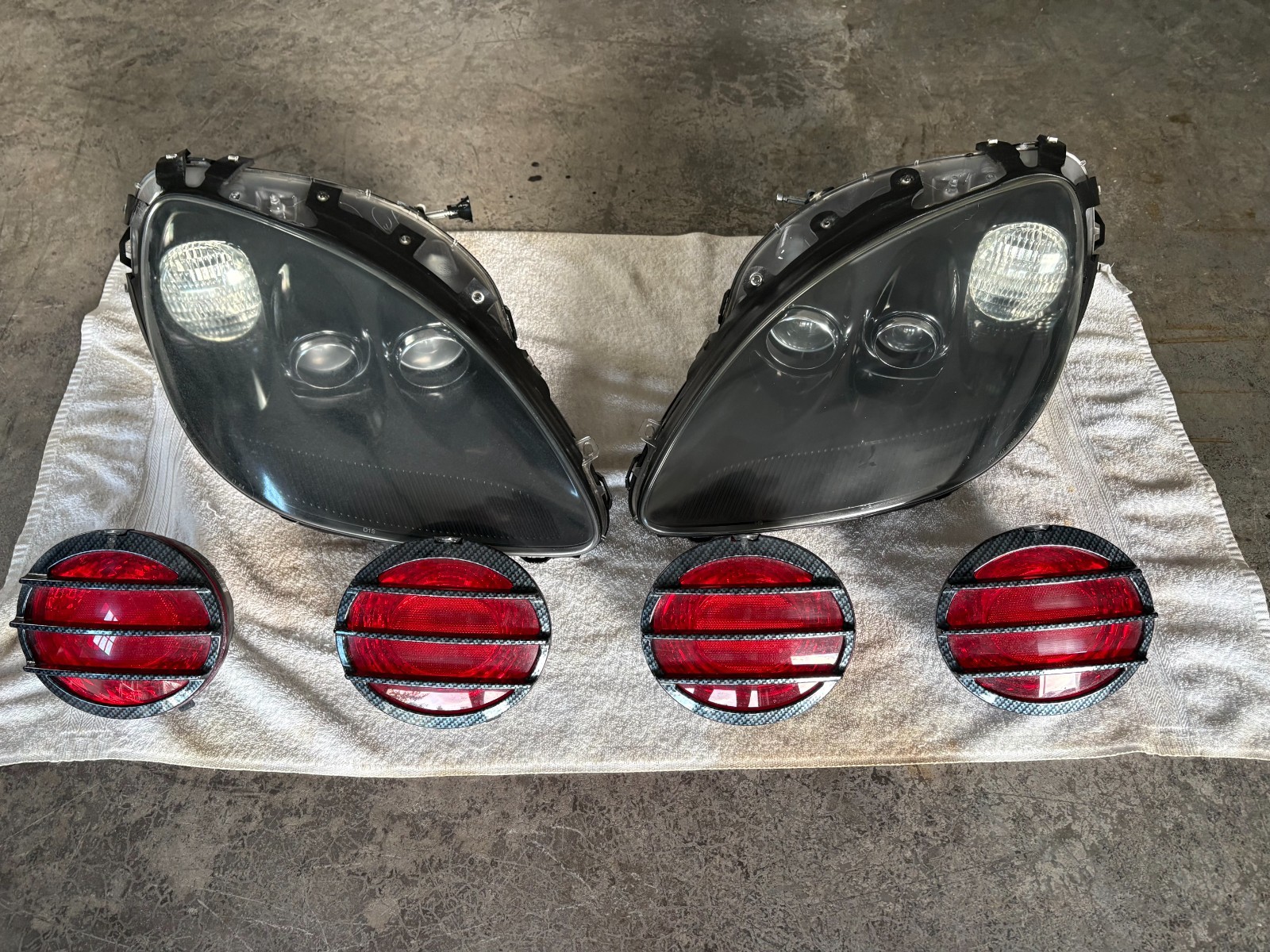 C6 Corvette Headlight Assemblies & Tails (2005-2013) C6 Corvette Headlight Assemblies & Tails (2005-2013)
