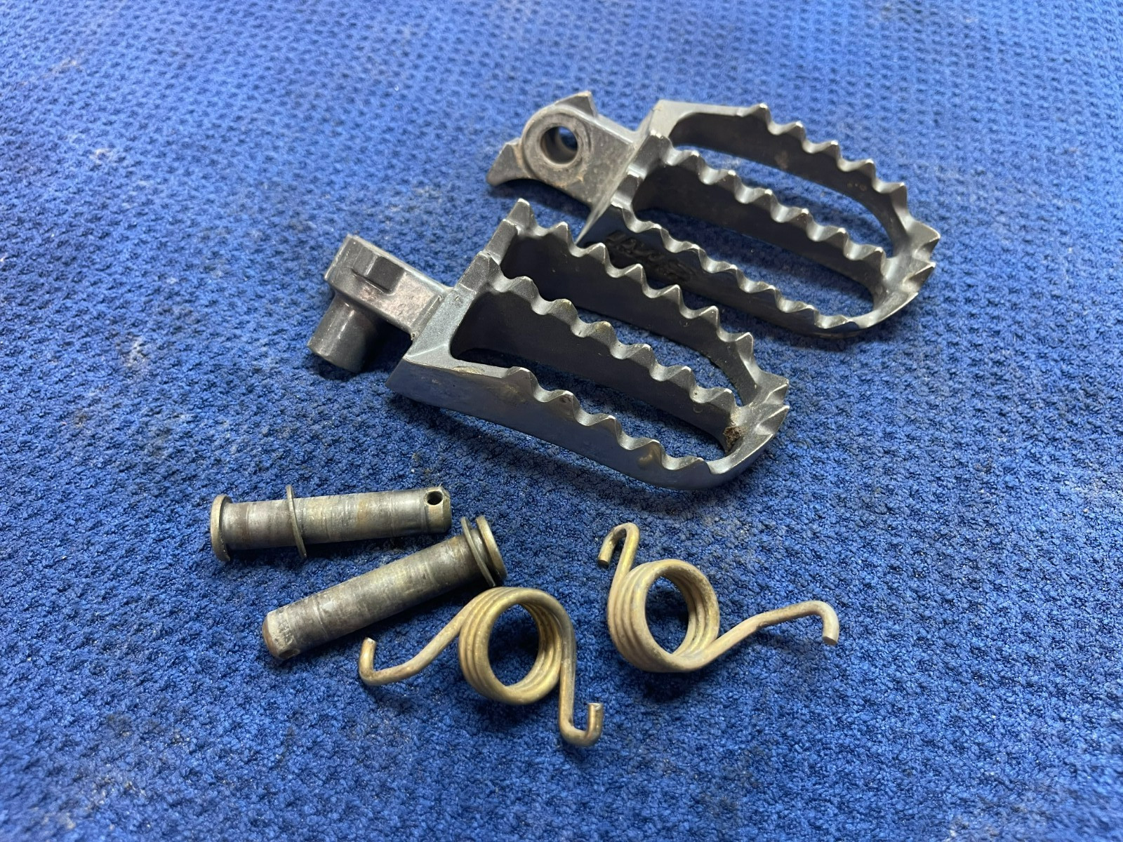 2005 YAMAHA YZ125 YZ250 IMS PRO SERIES FOOTPEGS PEGS PEDALS YAMAHA YZ125