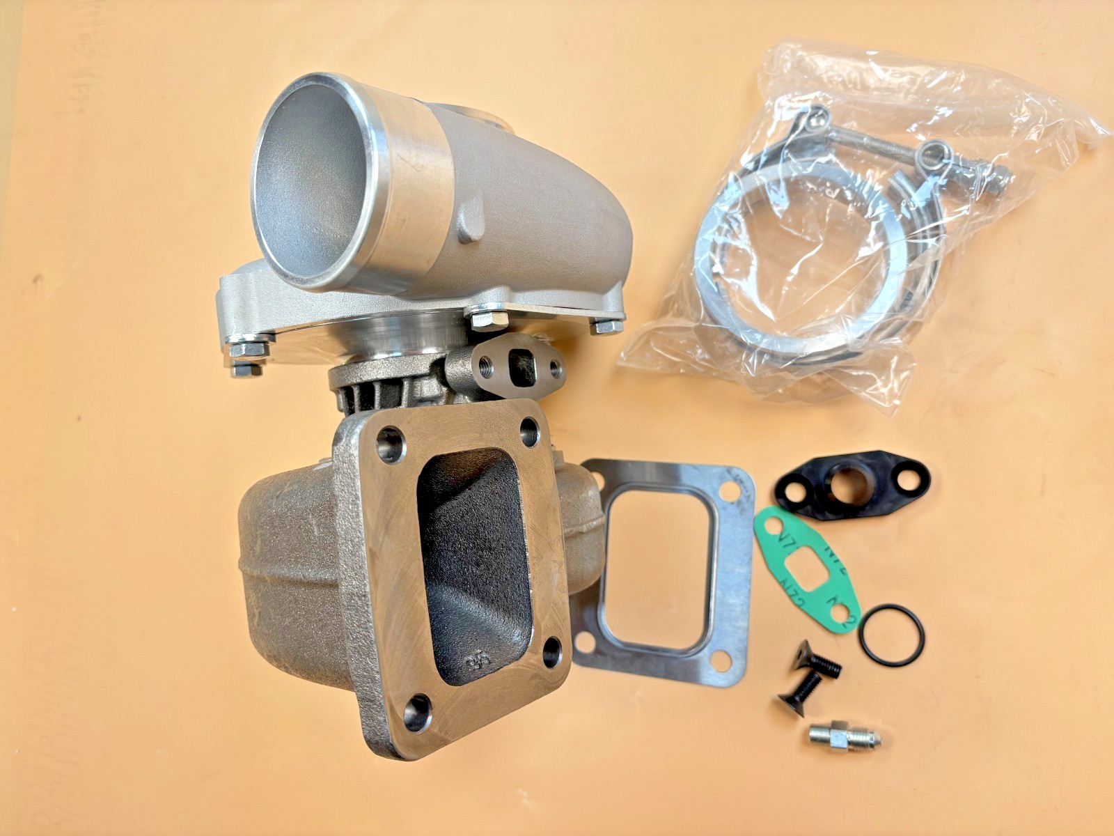 PTE-6870 T68 Billet Turbo  T4 A/R .96 turbine .72 compressor dual Ball bearing