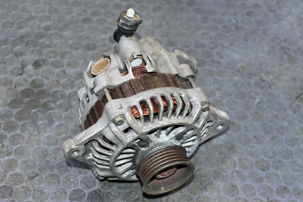02-05 JDM Subaru Impreza WRX OEM EJ205 Alternator 23700 AA380 02-05 JDM Subaru Impreza WRX OEM EJ205 Alternator 23700 AA380