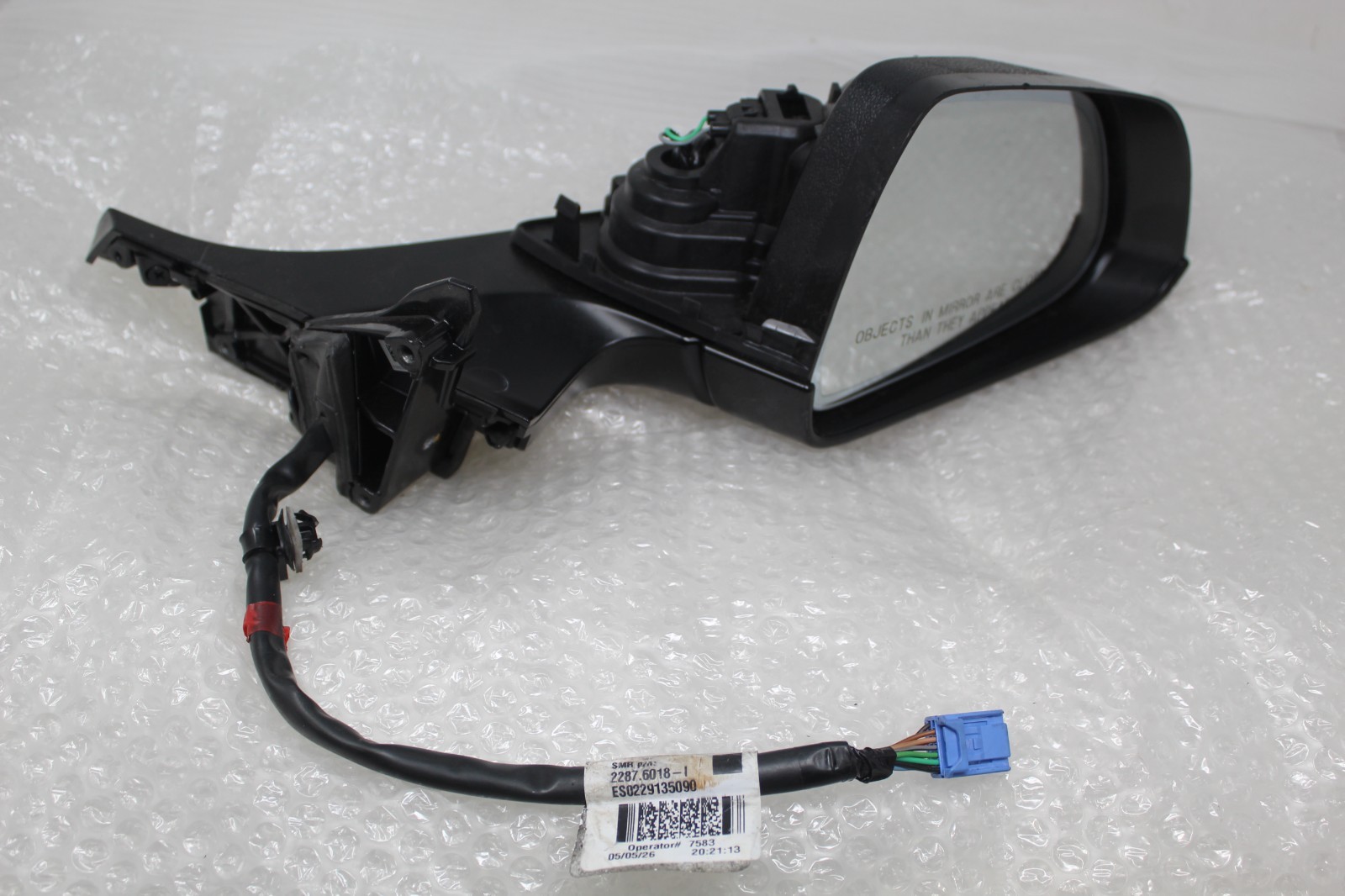 2017-2023 Genuine  Tesla Model 3 Right Door mirror Glass cover 1592032-00-J  OEM