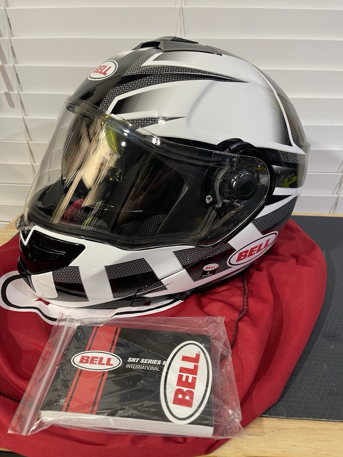 Bell SRT Modular Motorcycle Helmet Dual Lens Size Large Black White Gray