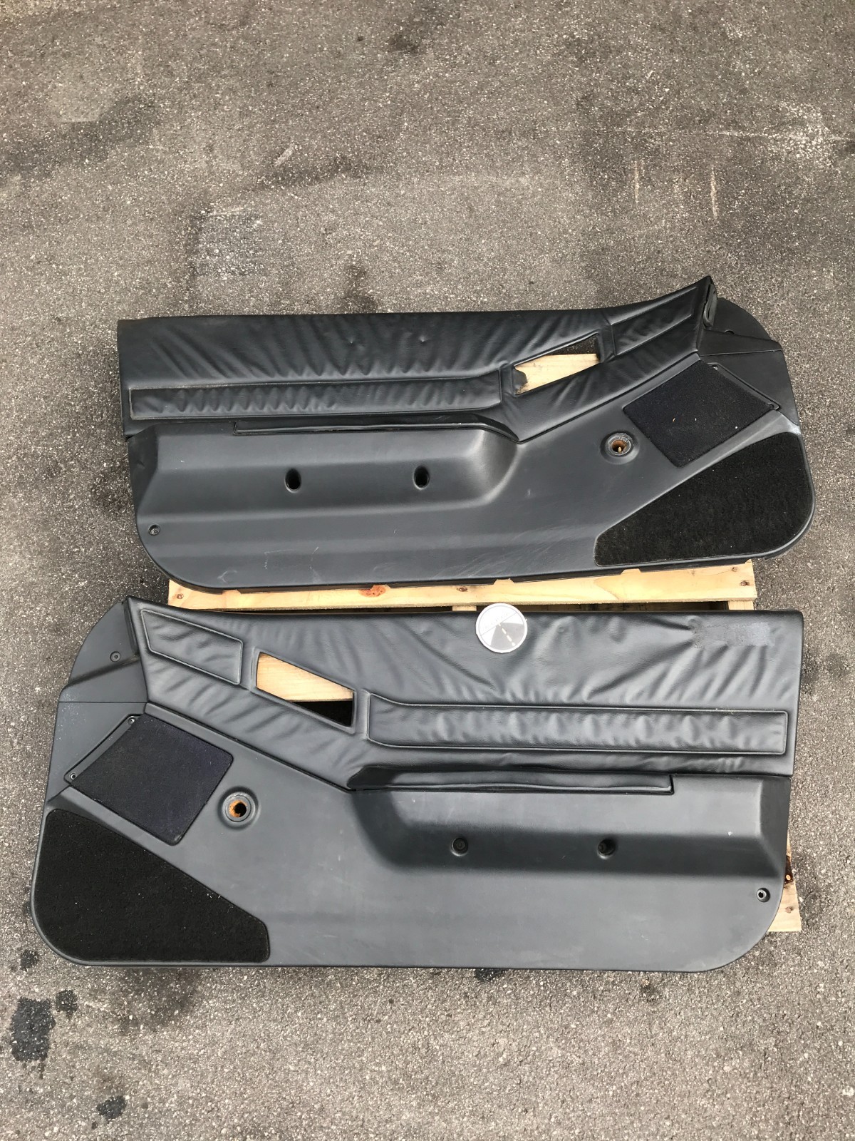 84-87 HONDA CRX Si DOOR PANEL COVER BLACK SET LH RH FRONT