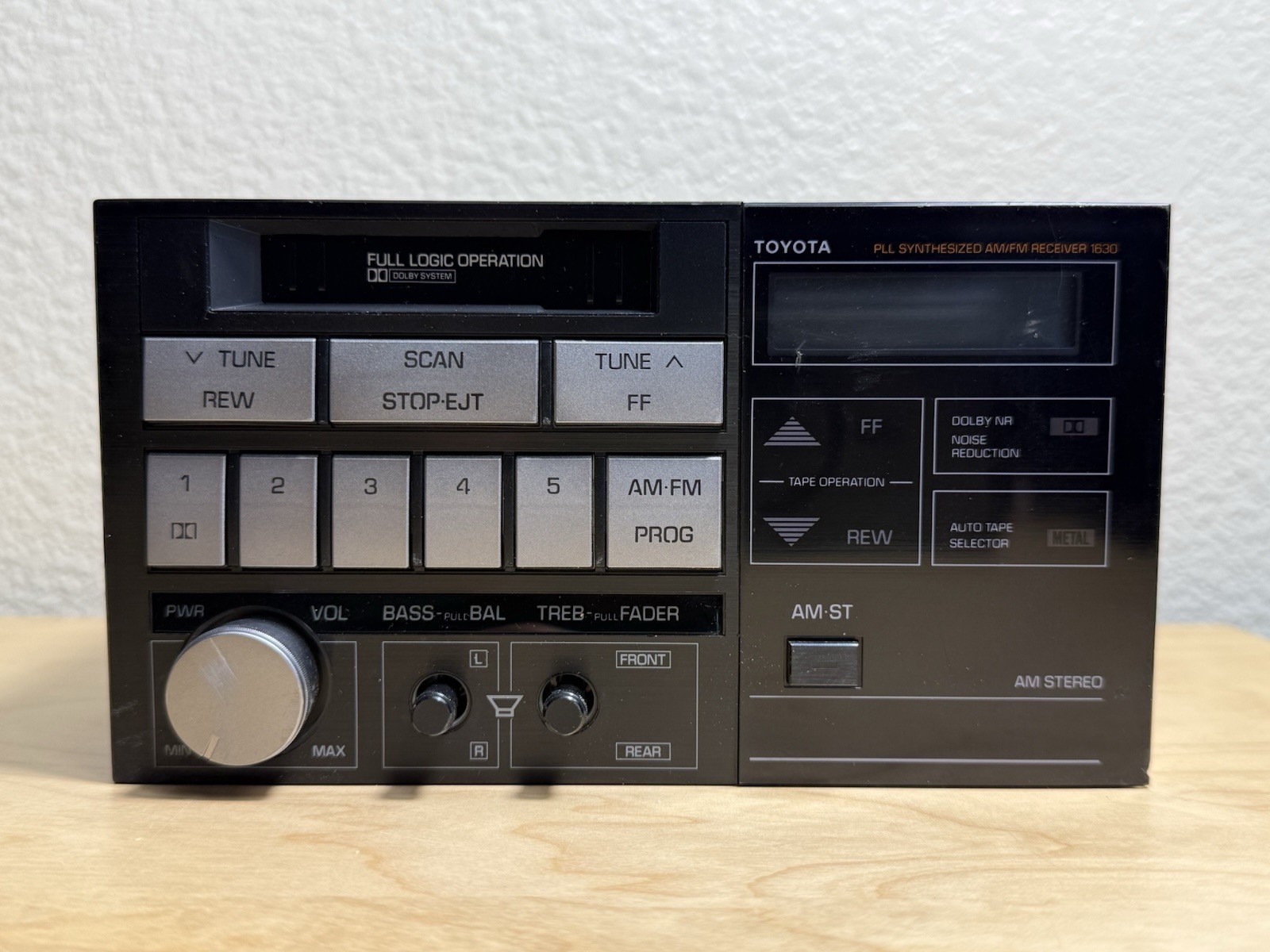 Vintage 1980’s Toyota PLL Synthesized Cassette Tape AM FM Receiver 1630