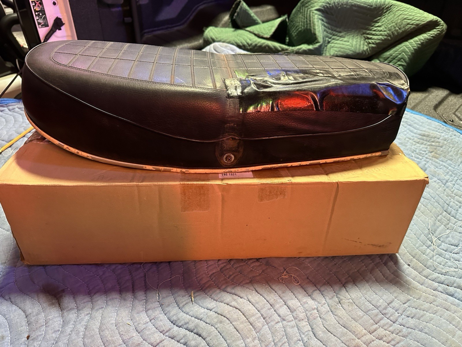 Honda 1972/7076 Seat Honda 1972/7076 Seat