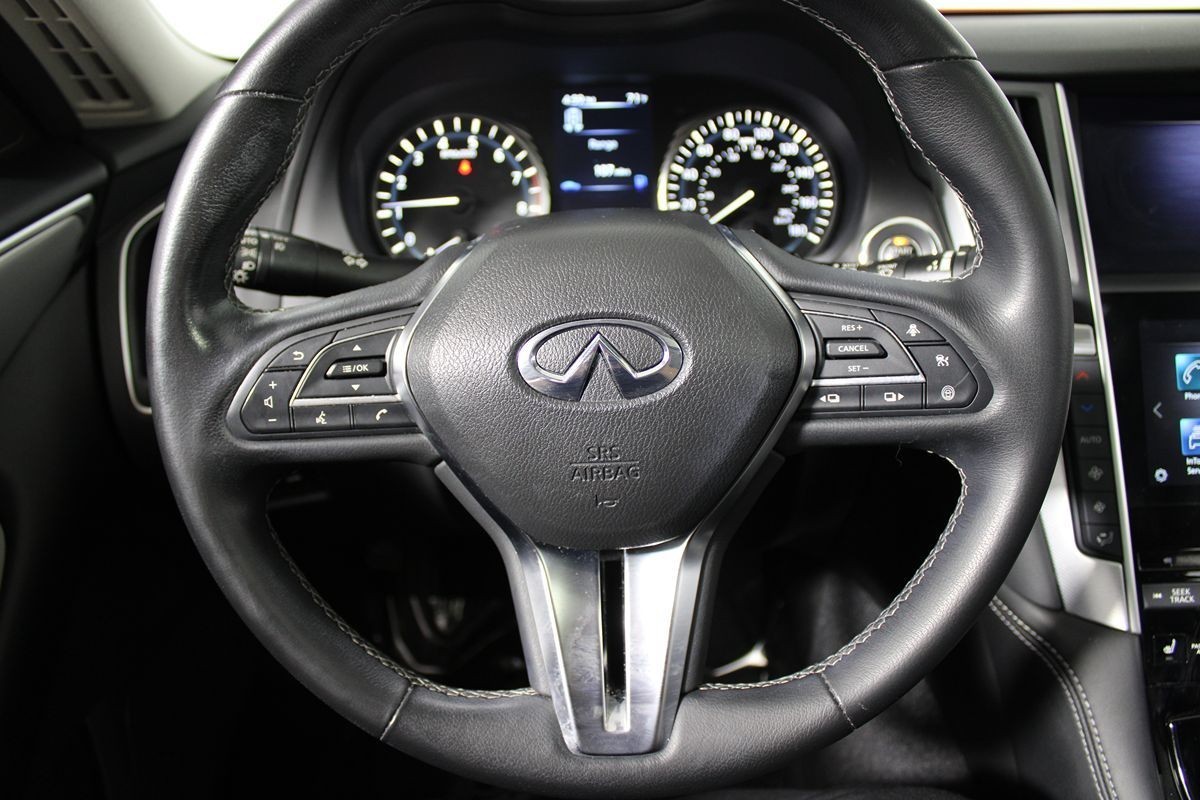 17-24 INFINITI Q50 LEATHER STEERING WHEEL W/ SWITCH CONTROL BUTTONS OEM 17-24 INFINITI Q50 LEATHER STEERING WHEEL W/ SWITCH CONTROL BUTTONS OEM