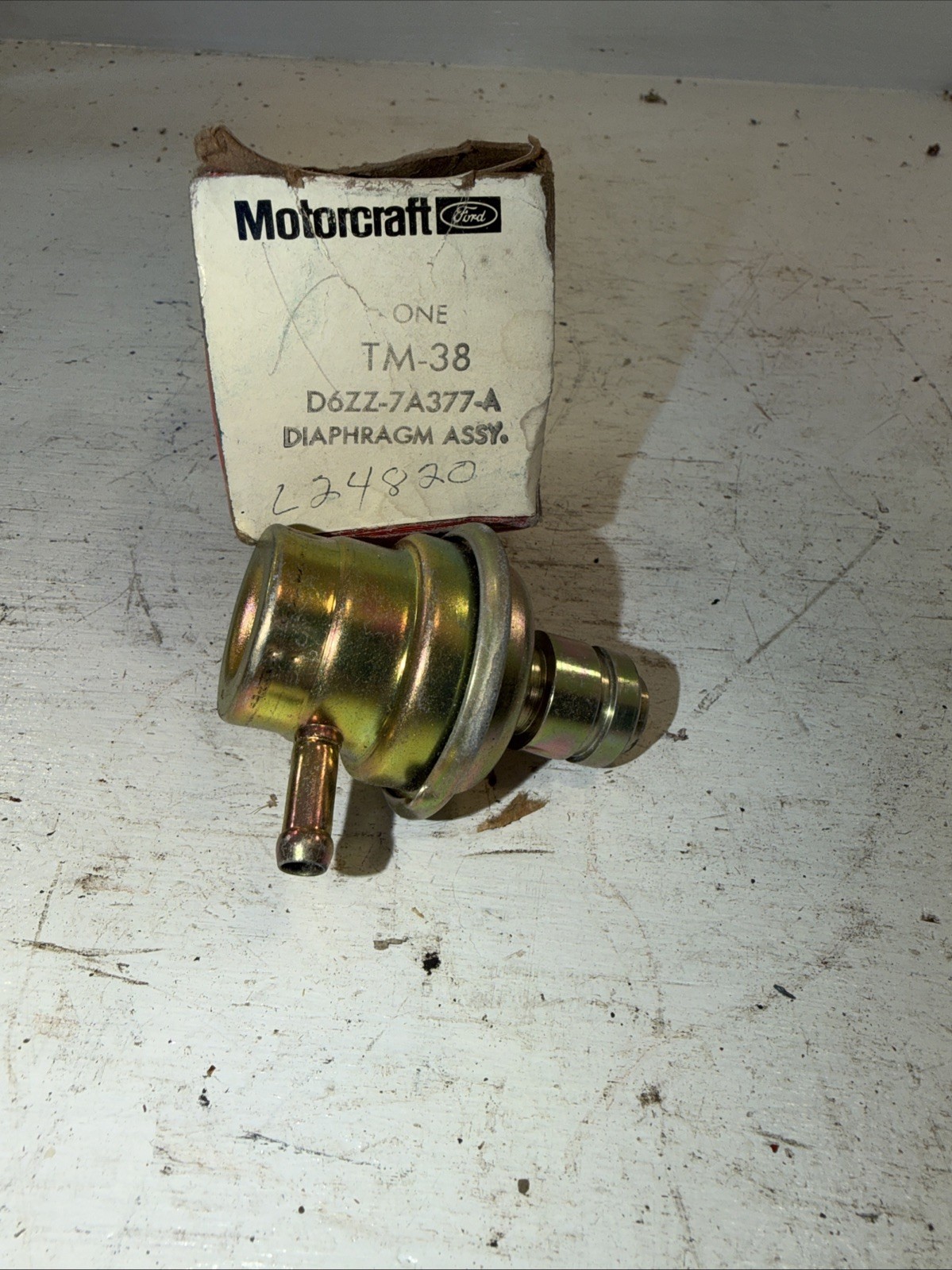NOS 1974-83 Mustang Pinto Maverick Fairmont Zephyr Capri C3 VAC VALVE DIAPHRAGM