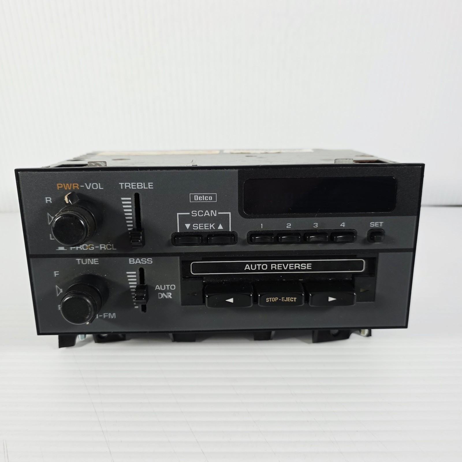 1995 95 1996 96 Chevy Camero Pontiac Trans-Am Cadillac Cassette GM Delco Stereo 1995 95 1996 96 Chevy Camero Pontiac Trans-Am Cadillac Cassette GM Delco Stereo