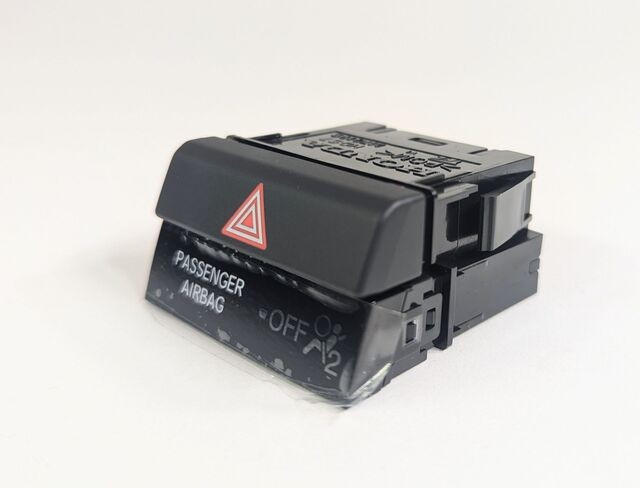 2018-2022 Genuine Honda Accord - Hazard Switch / Pass 35510-TVA-A02