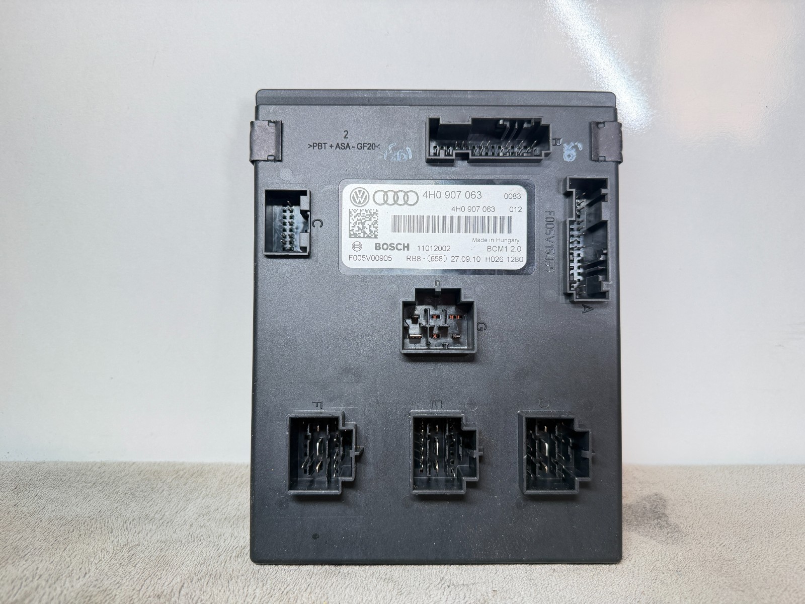 2011-18 Audi A8 A8L S8 D4 Onboard Supply Body Control Module BCM OEM 4H0907063 2011-18 Audi A8 A8L S8 D4 Onboard Supply Body Control Module BCM OEM 4H0907063