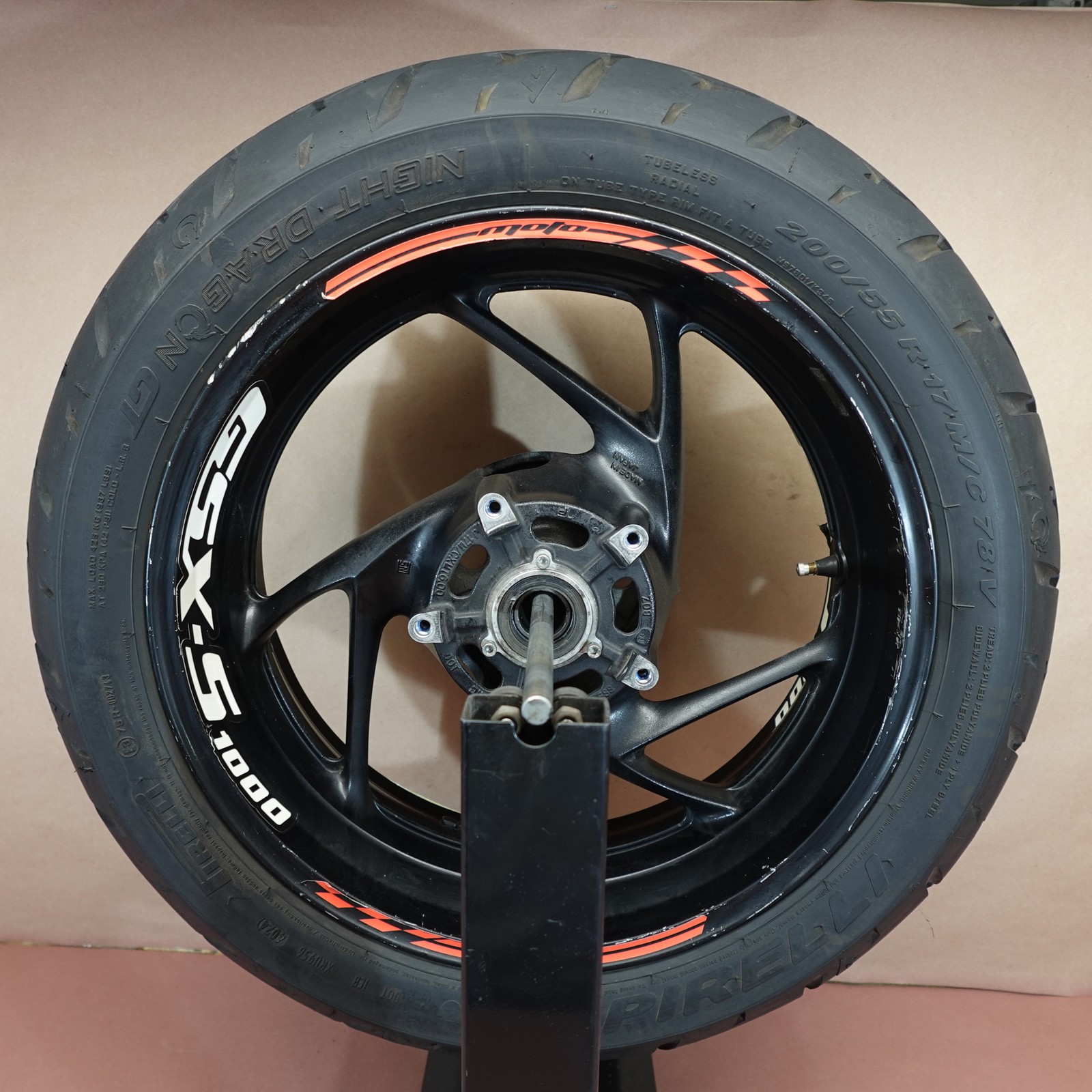 2016-2020 Suzuki GSX-S1000 S1000 Rear PIRELLI Tire Rim Wheel 200/55 R17