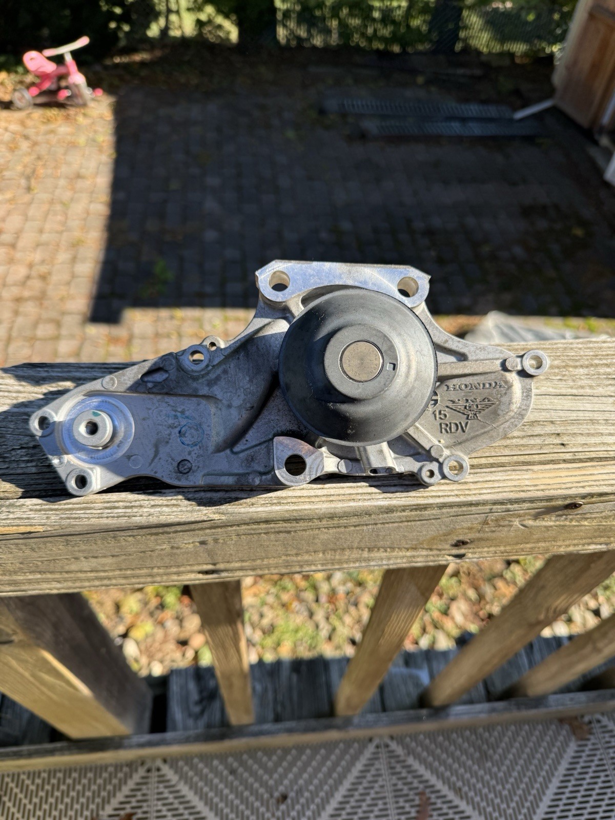 Genuine OEM Honda Acura 19200-RDV-J01 Engine Water Pump Assembly