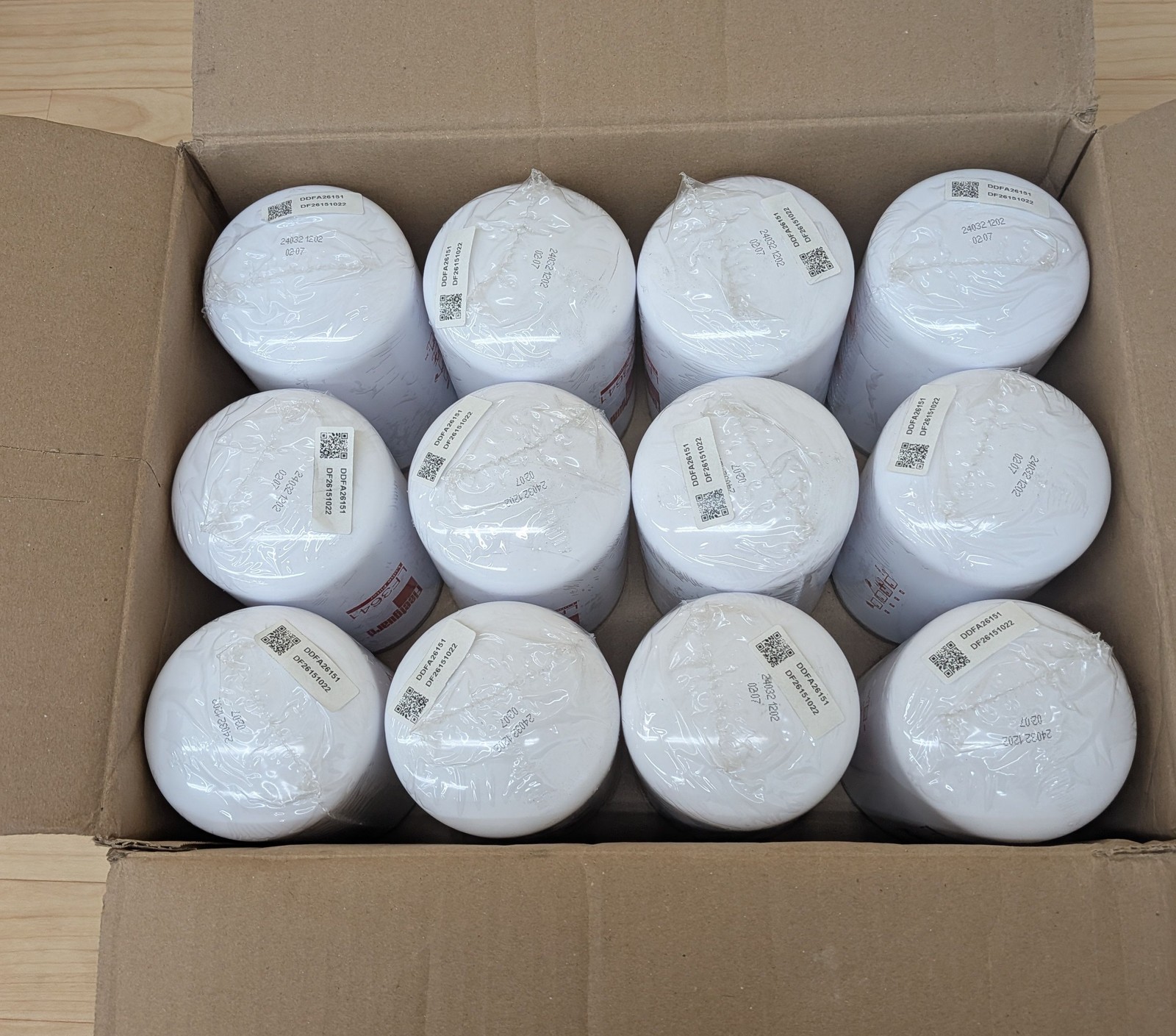 Lot 12 Fleetguard LF3641 Spin-On Lube Oil Filters Thermo King