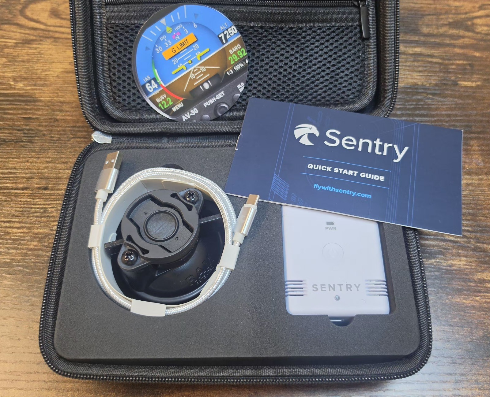 Sentry ADS-B Receiver by ForeFlight (NEW IN BOX)