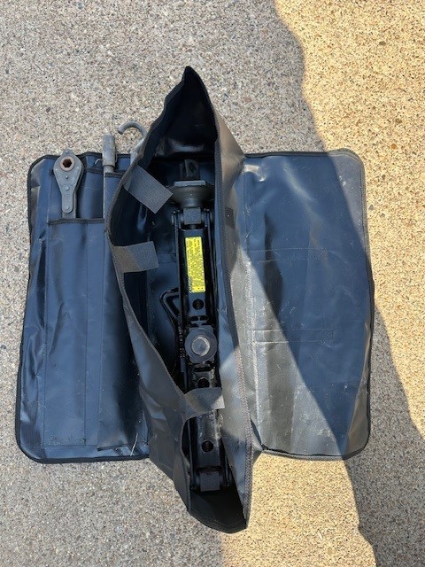 HMMWV, HUMMER, HUMVEE, HEAVY DUTY SCISSORS JACK KIT , 57K3228 HMMWV, HUMMER, HUMVEE, HEAVY DUTY SCISSORS JACK KIT , 57K3228