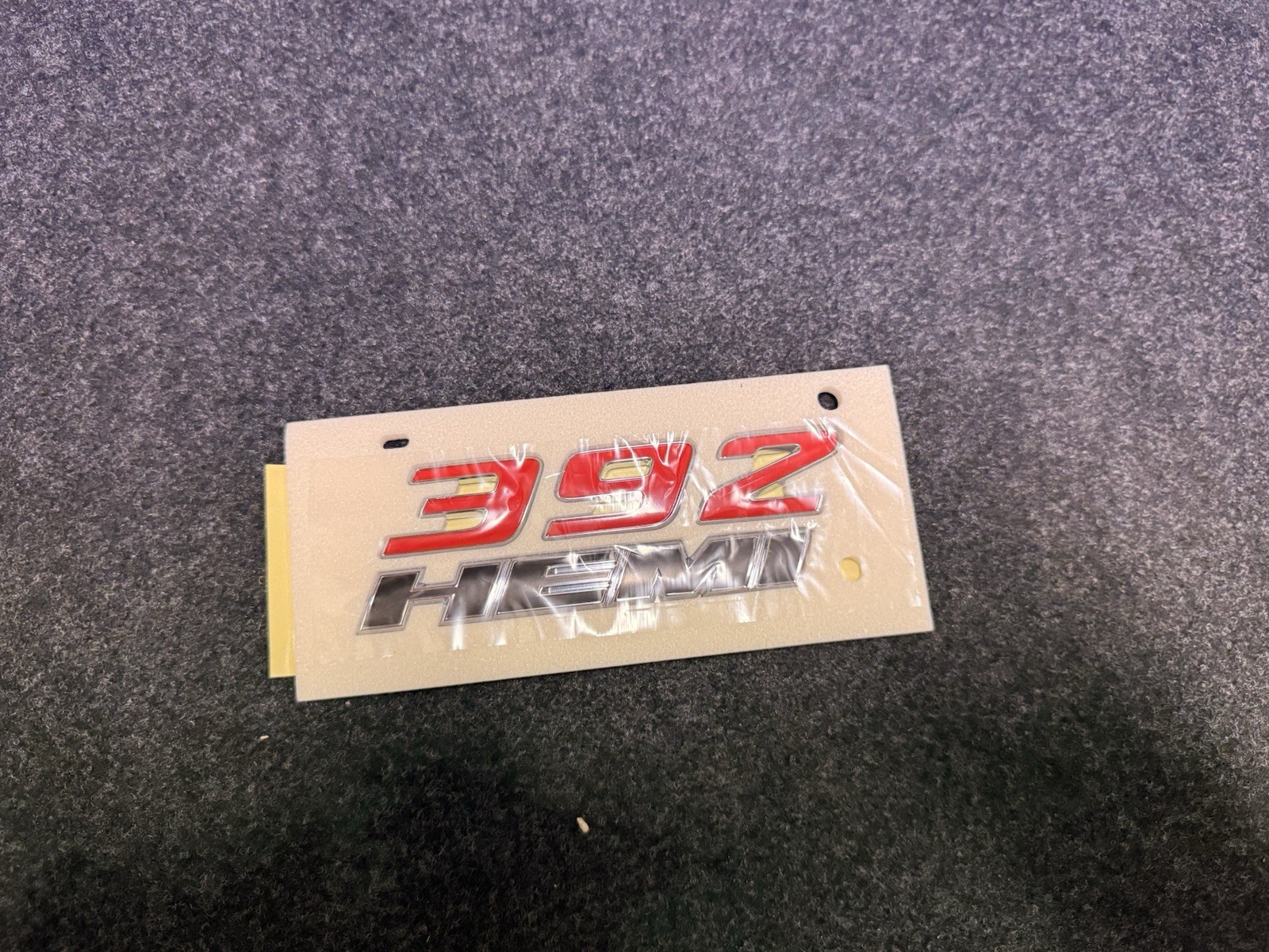 NEW OEM Mopar Dodge 392 HEMI Red/Black Fender Emblem Badge 68086136AE