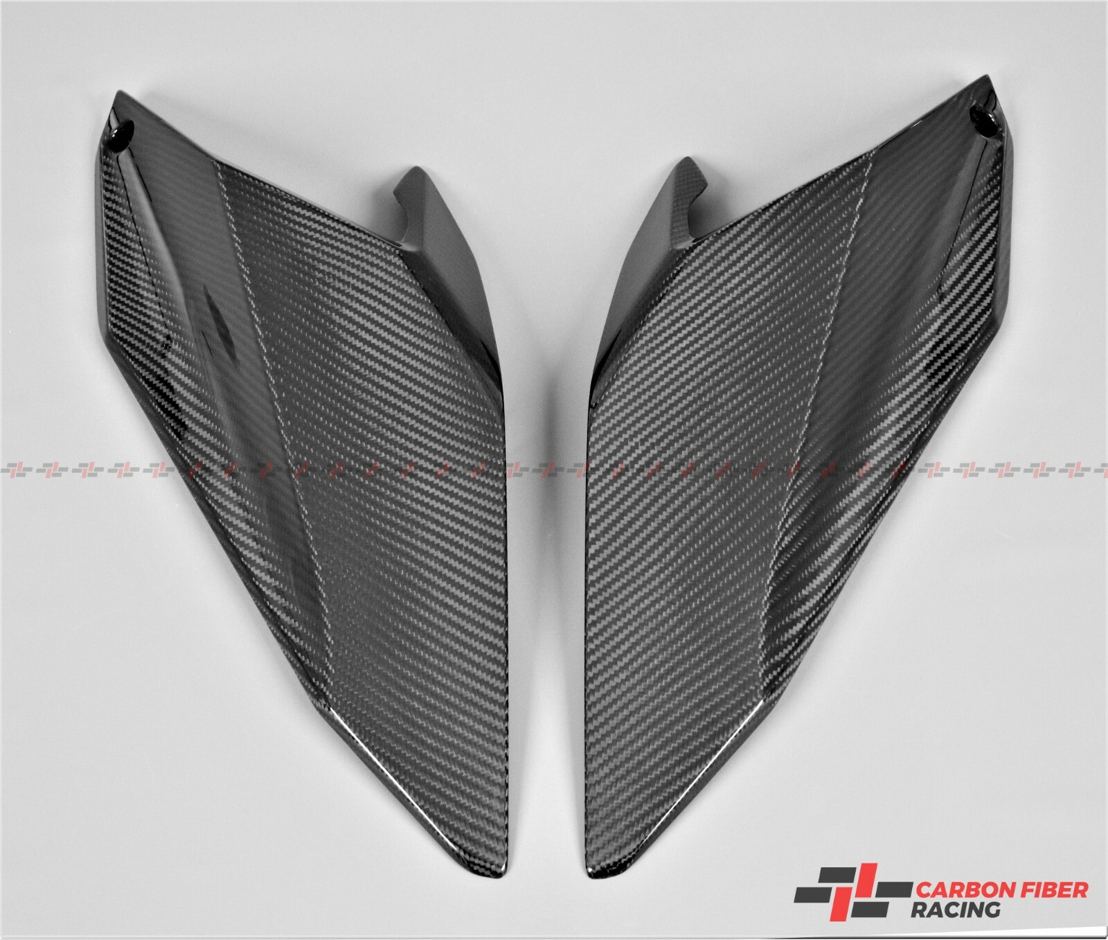 2017-2019 KTM 1290 Super Duke R Upper Side Panels - 100% Carbon Fiber 2017-2019 KTM 1290 Super Duke R Upper Side Panels - 100% Carbon Fiber