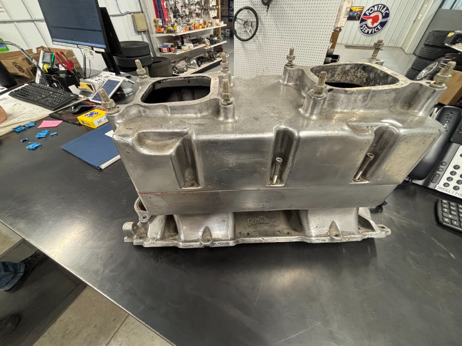 Vintage Edelbrock TR2 Big Block Chevy Tunnel Ram 2x4 Bread Box Intake Vintage Edelbrock TR2 Big Block Chevy Tunnel Ram 2x4 Bread Box Intake