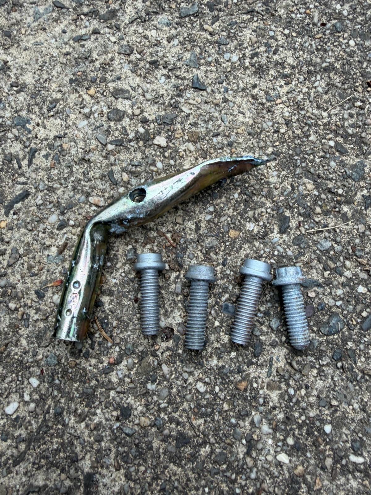 Set of Locks and key for 1982 to 1996 Chevy Caprice 15 inch wire spoke hubcaps
