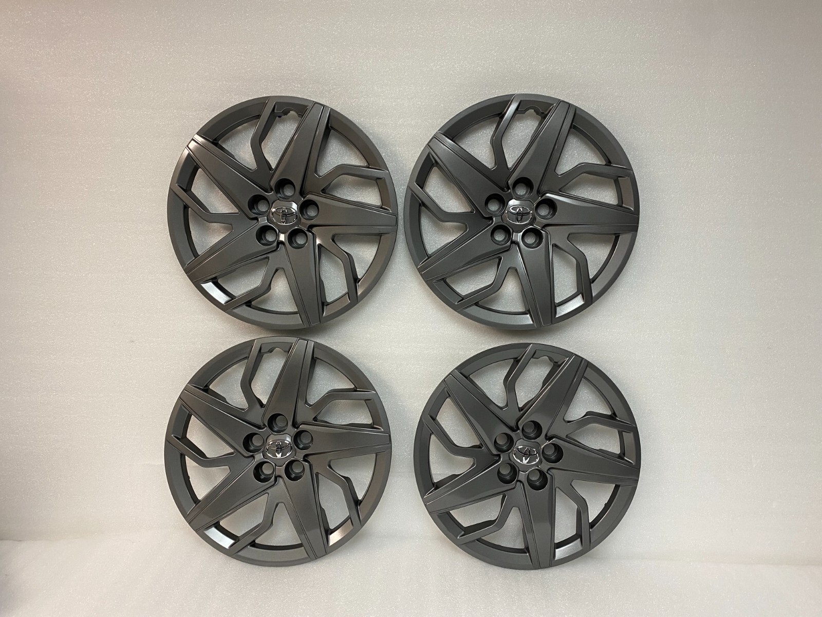 2020 21 22 23 24 25 Toyota Corolla Hubcap Set Factory 16-inch Wheel Cover OEM