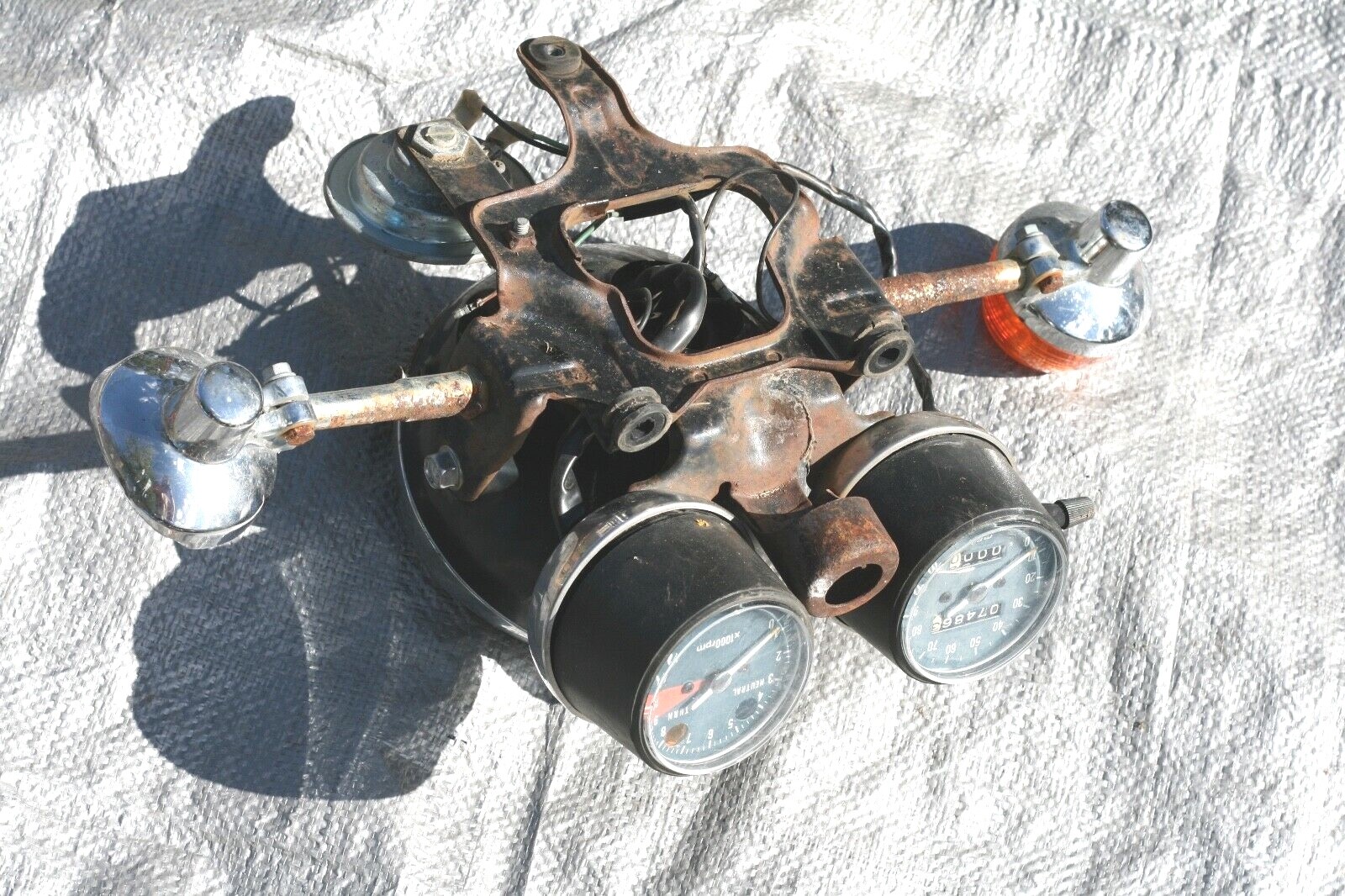 1976 HONDA CJ-306T OEM HEADLIGHT W/SPEEDOMETER ETC.../ 1976 HONDA CJ-306T OEM HEADLIGHT W/SPEEDOMETER ETC.../